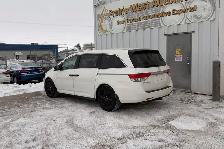 2017 Honda Odyssey LX - 7 Passenger - Photo 7