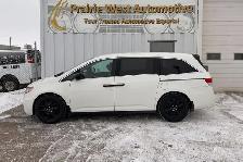 2017 Honda Odyssey LX - 7 Passenger - Photo 9