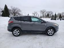 2014 Ford Escape SE - Photo 2