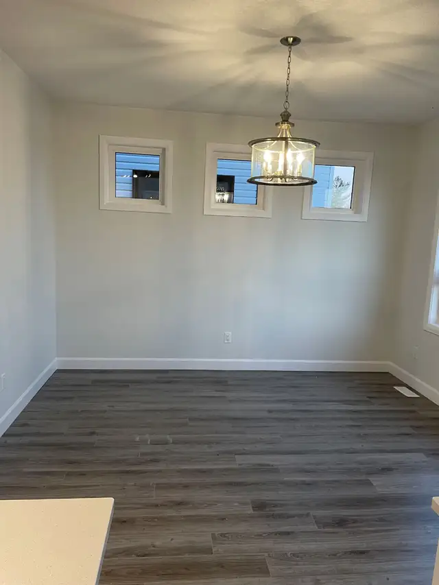 110 Superior Drive 3 BR/2.5Bth house March 15 - Photo 14