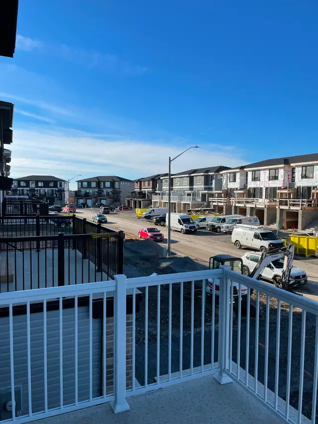 110 Superior Drive 3 BR/2.5Bth house March 15 - Photo 17