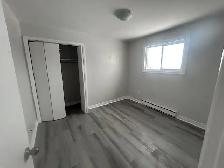 Upgraded 2 Bedroom Apartment - Photo 3