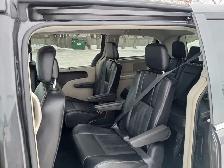 2015 Chrysler Town & Country Touring - Photo 13