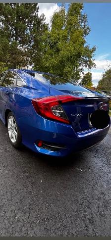 2018 Honda civic lx - Photo 2