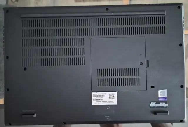 ThinkPad-P15 i7 10th 48GB 750GB 1000T GPU 4GB  15' HD Win 11 Pro - Photo 5