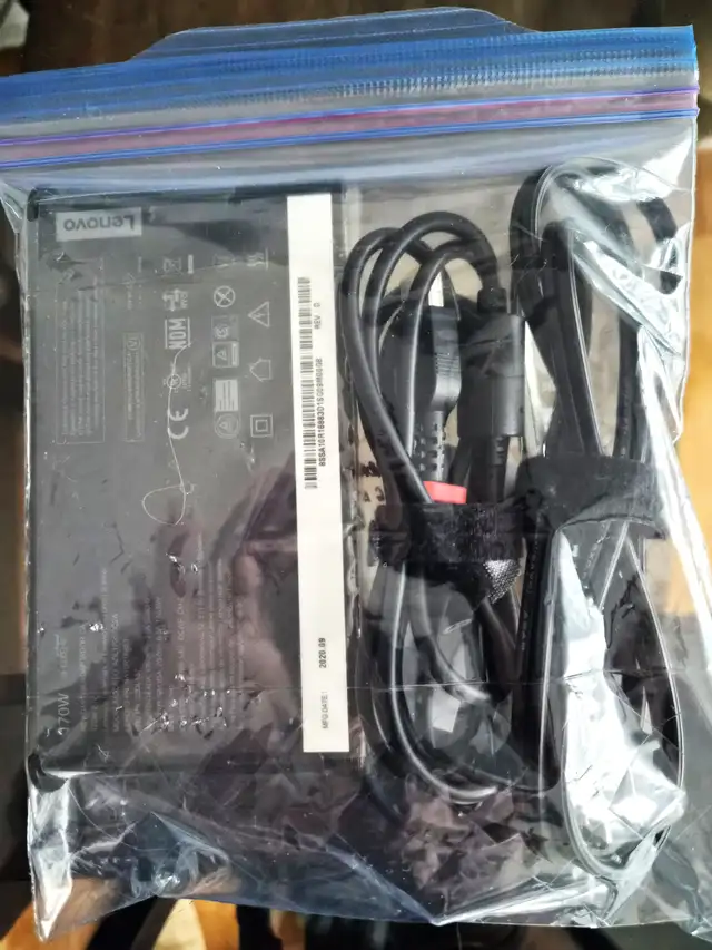 ThinkPad-P15 i7 10th 48GB 750GB 1000T GPU 4GB  15' HD Win 11 Pro - Photo 6