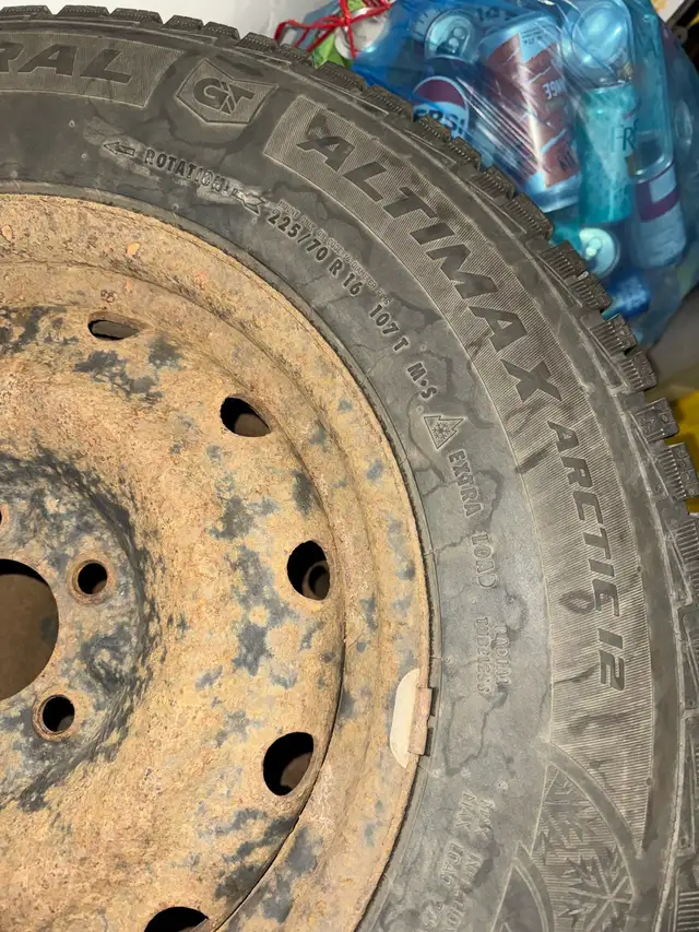 225/70/R16 Altimax Artic winter rims and tires - Photo 3