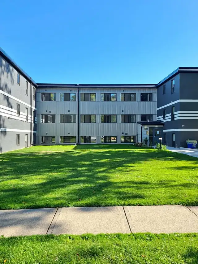 Apartment for Rent in Oakville