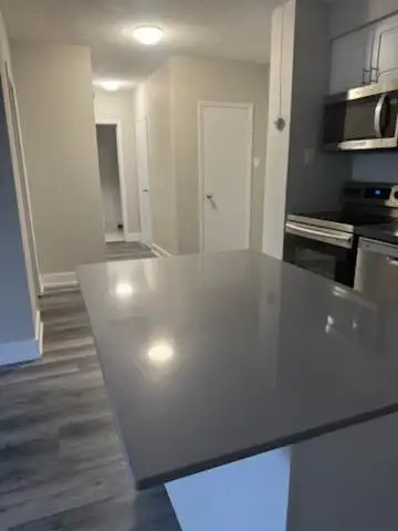 Apartment for Rent in Oakville - Photo 6