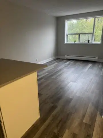 Apartment for Rent in Oakville - Photo 9