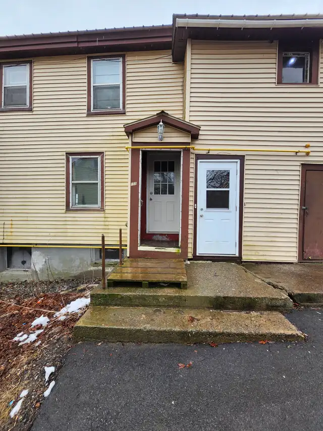 155 Ludlow St. - Freshly Updated 3BR West