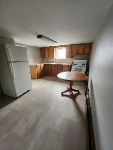 155 Ludlow St. - Freshly Updated 3BR West - Photo 2