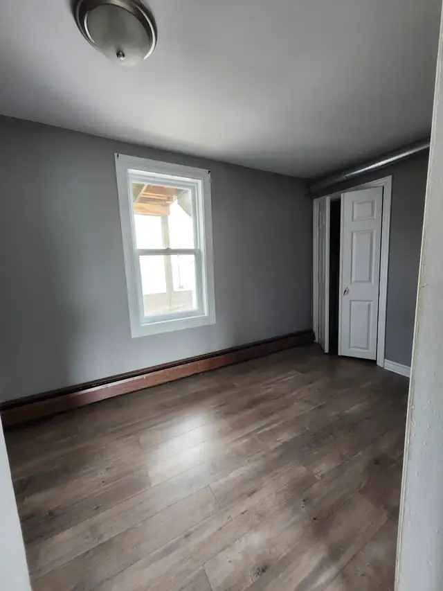 155 Ludlow St. - Freshly Updated 3BR West - Photo 4