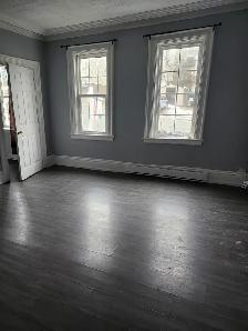 228 Watson - 2BR Den, Bottom Floor Duplex, West, Backyard, W/D - Photo 4