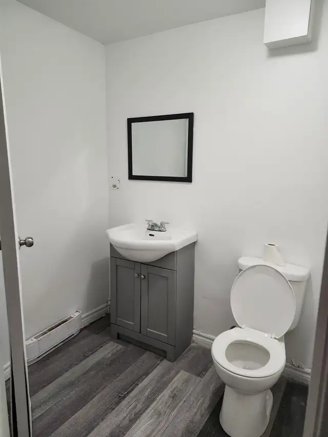 11A Harding - 2 BR Uptown, Laundry, Yard - Photo 10