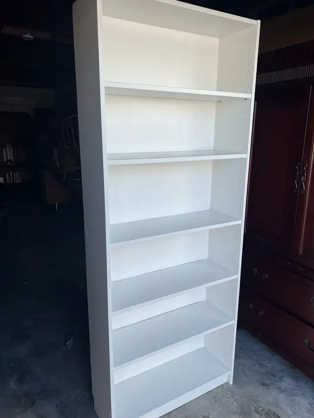 Free delivery used White 6-Shelf Bookshelf - Photo 4
