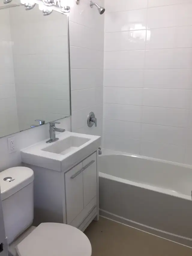 1 Bed Apartment for Rent in Toronto - Photo 6