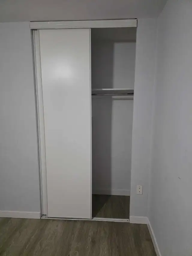 Looking for a female roommate ASAP! - Photo 5
