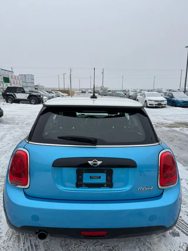 2016 MINI Cooper Hardtop Base : No Reported Accidents, Low Milea - Photo 5