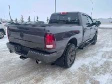 2015 Dodge Ram 1500 Sport 5.7L HEMI V8  8-Speed  4x4 crewcab - Photo 7