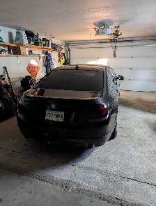 2011 BMW 535i xDrive - Photo 3