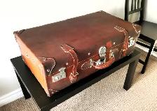 Vintage cowhide suitcase - Photo 4