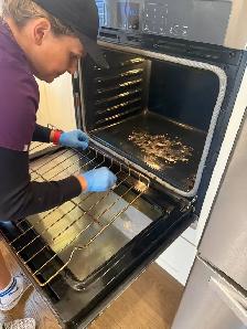 Regular House Cleaning & Housekeeping in Calgary - Photo 6