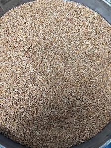 Clean chicken/bird feed - Photo 9