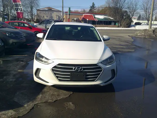 2017 Hyundai Elantra GL