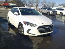 2017 Hyundai Elantra GL - Photo 2
