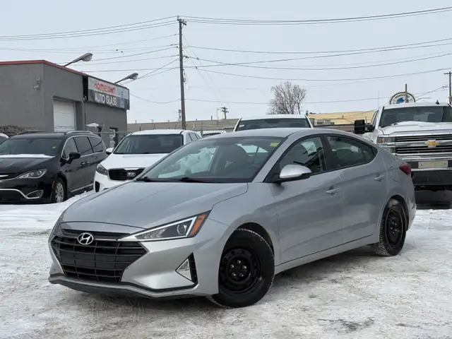 2020 Hyundai Elantra Essential IVT