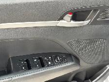 2020 Hyundai Elantra Essential IVT - Photo 4