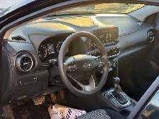 2021 Hyundai Kona 2.0L Essential FWD - Photo 4