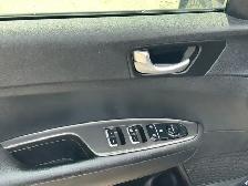 2017 Kia Optima 4dr Sdn LX - Photo 6