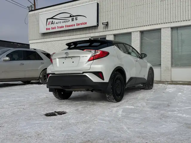 2019 Toyota C-HR| Front Wheel Drive |Low Mileage|Very Reliable| - Photo 6