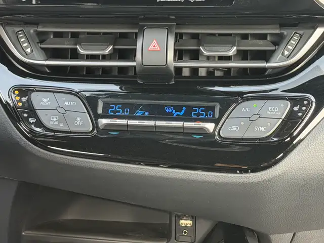 2019 Toyota C-HR| Front Wheel Drive |Low Mileage|Very Reliable| - Photo 23