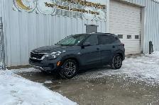 2023 Kia Seltos LX AWD - Photo 9