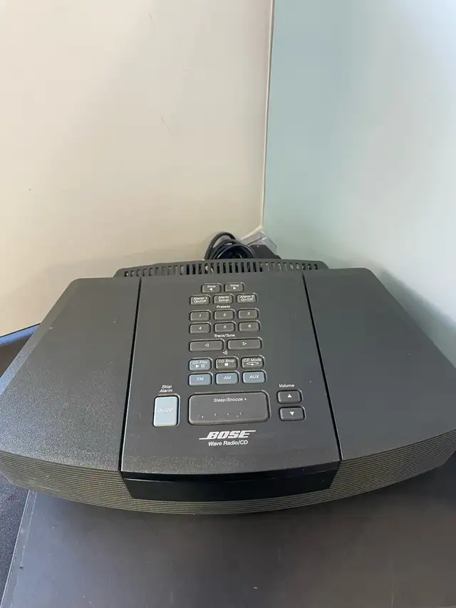 BOSE WAVE RADIO CD AWRC-1G