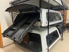 Truck Caps/Toppers/Canopy's