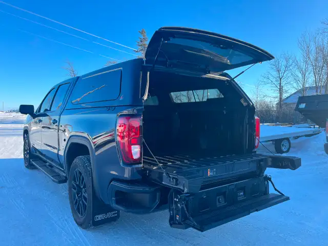 Truck Caps/Toppers/Canopy's - Photo 3