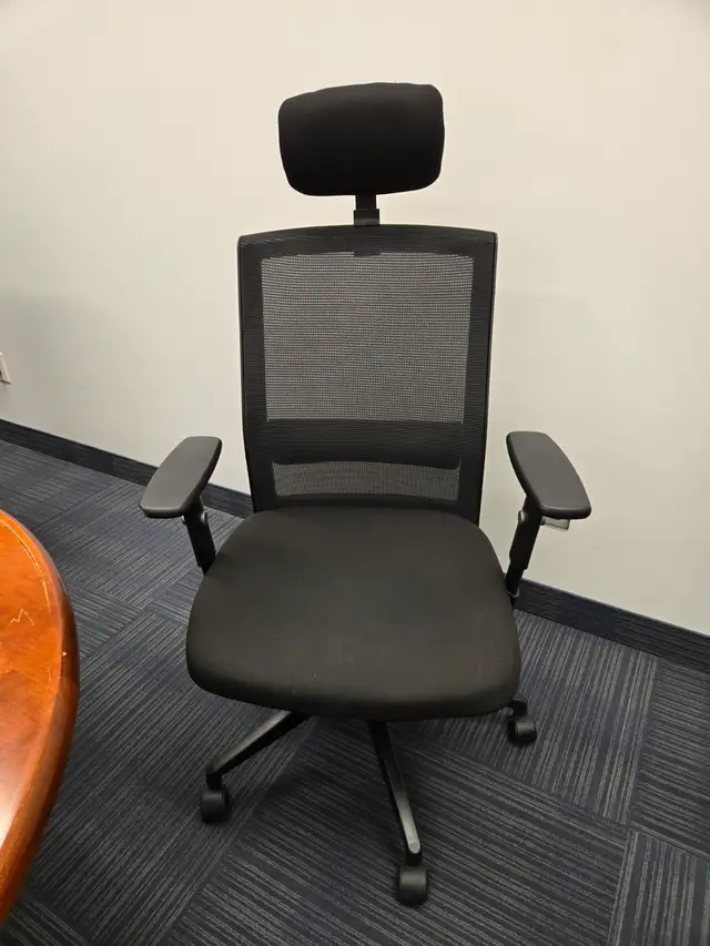 Office Chair – Mesh Back Black