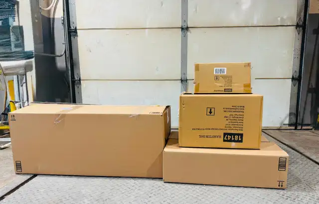 BOXES (USED - LIKE NEW) MARKHAM FOR ONLY $1 PLUS TAX - Photo 2