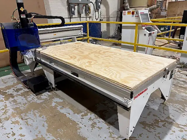2011-Thermwood CNC Router CS-43 - Photo 3