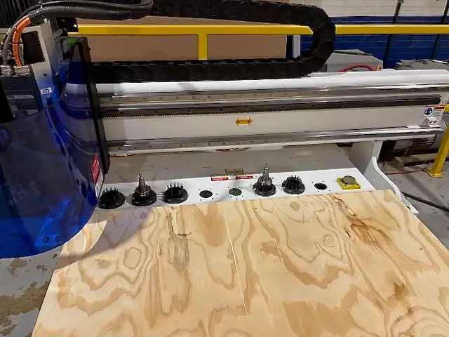 2011-Thermwood CNC Router CS-43 - Photo 4