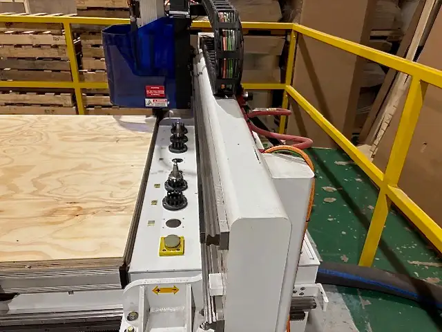 2011-Thermwood CNC Router CS-43 - Photo 7