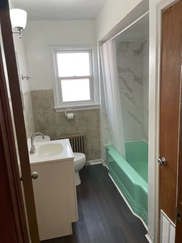 2 Bedroom Apartment - Clean, Quiet, Large - Photo 6