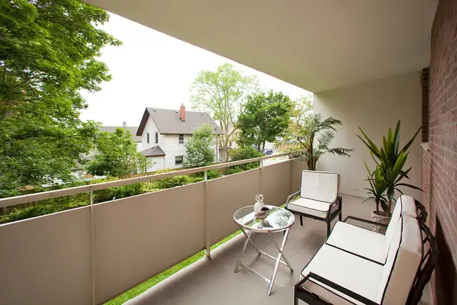 1 Bedroom Apartment for Rent in Downtown Niagara Falls! - Photo 8