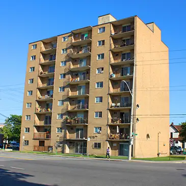 Beautiful ONE BEDROOM Suite in a Convenient Location! - Photo 2