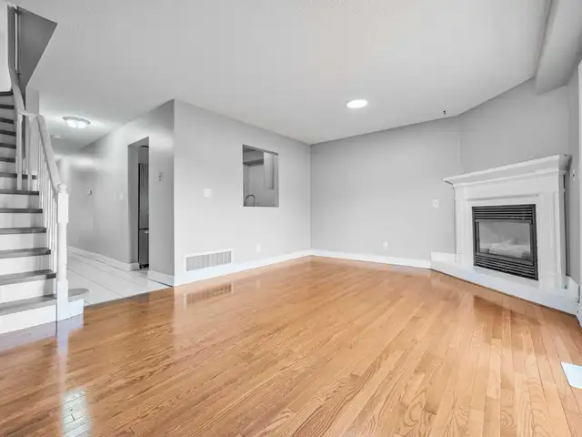 Rooms for Rent – Oakville (Near Sheridan College & Oakville H - Photo 5