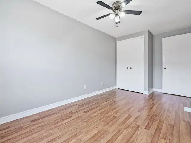 Rooms for Rent – Oakville (Near Sheridan College & Oakville H - Photo 9